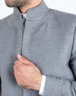 Costume Traditionnel gris – Image 4