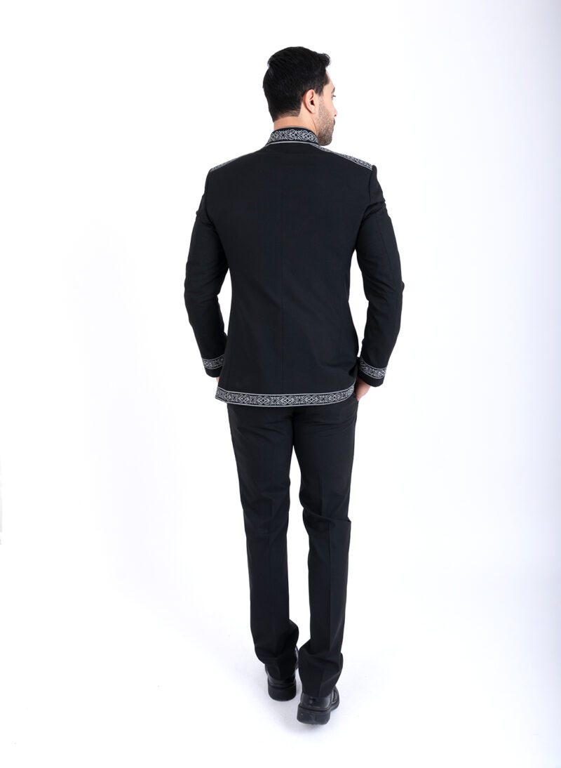 Costume Traditionnel Noir-gris – Image 4