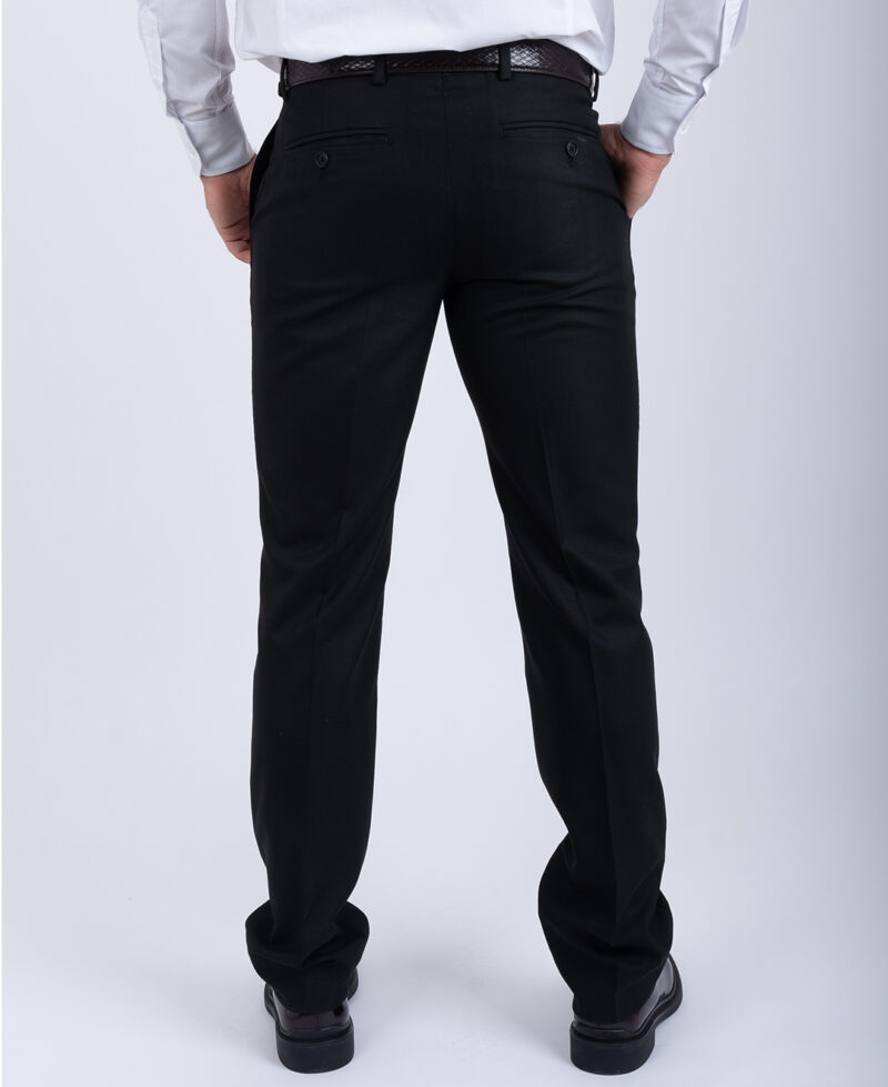 pantalon tergale noir porté
