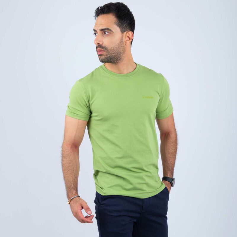 Pull Vert ref145 – Image 1