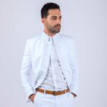 Costume Traditionnel Blanc – Image 2