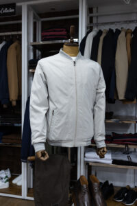 blouson homme couleur crème Évasion – coupe moderne polyvalente