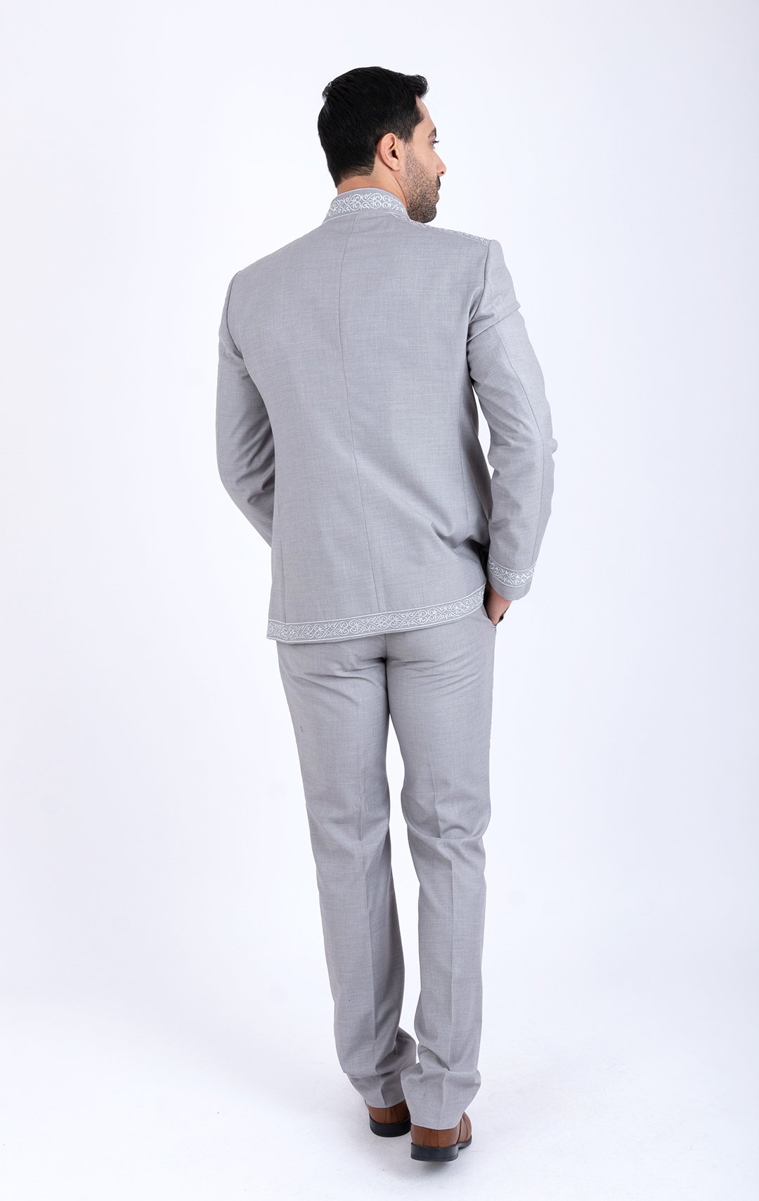 Costume Traditionnel gris-gr clair – Image 5