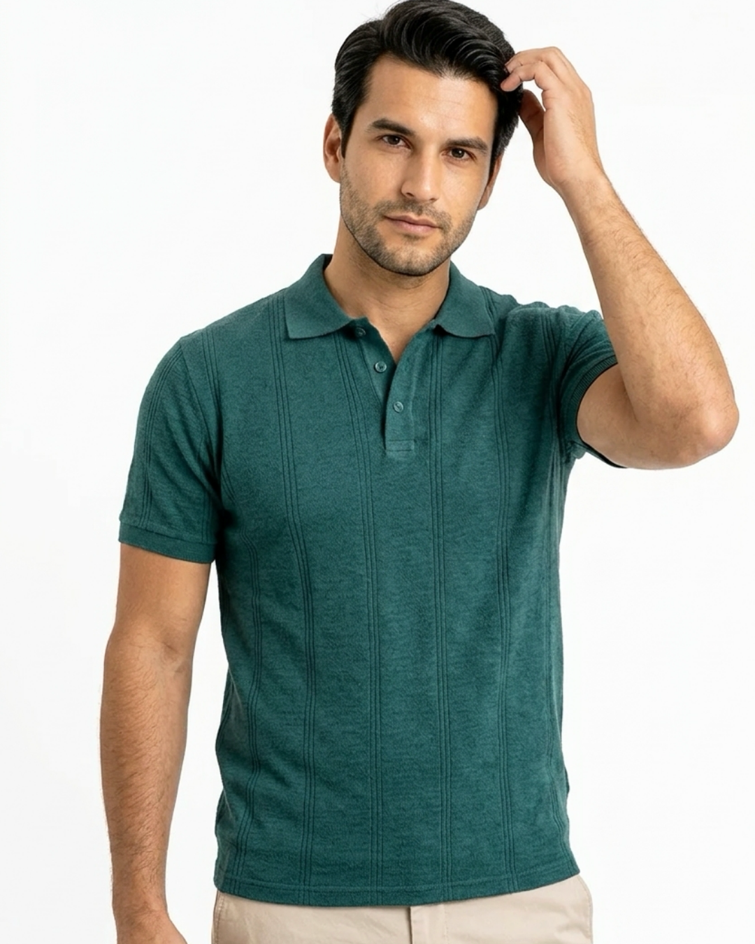 Polo Vert Sapin Texturé pour Homme – Coupe Classique 2 Polo Vert Sapin Texturé pour Homme – Coupe Classique – Image 2