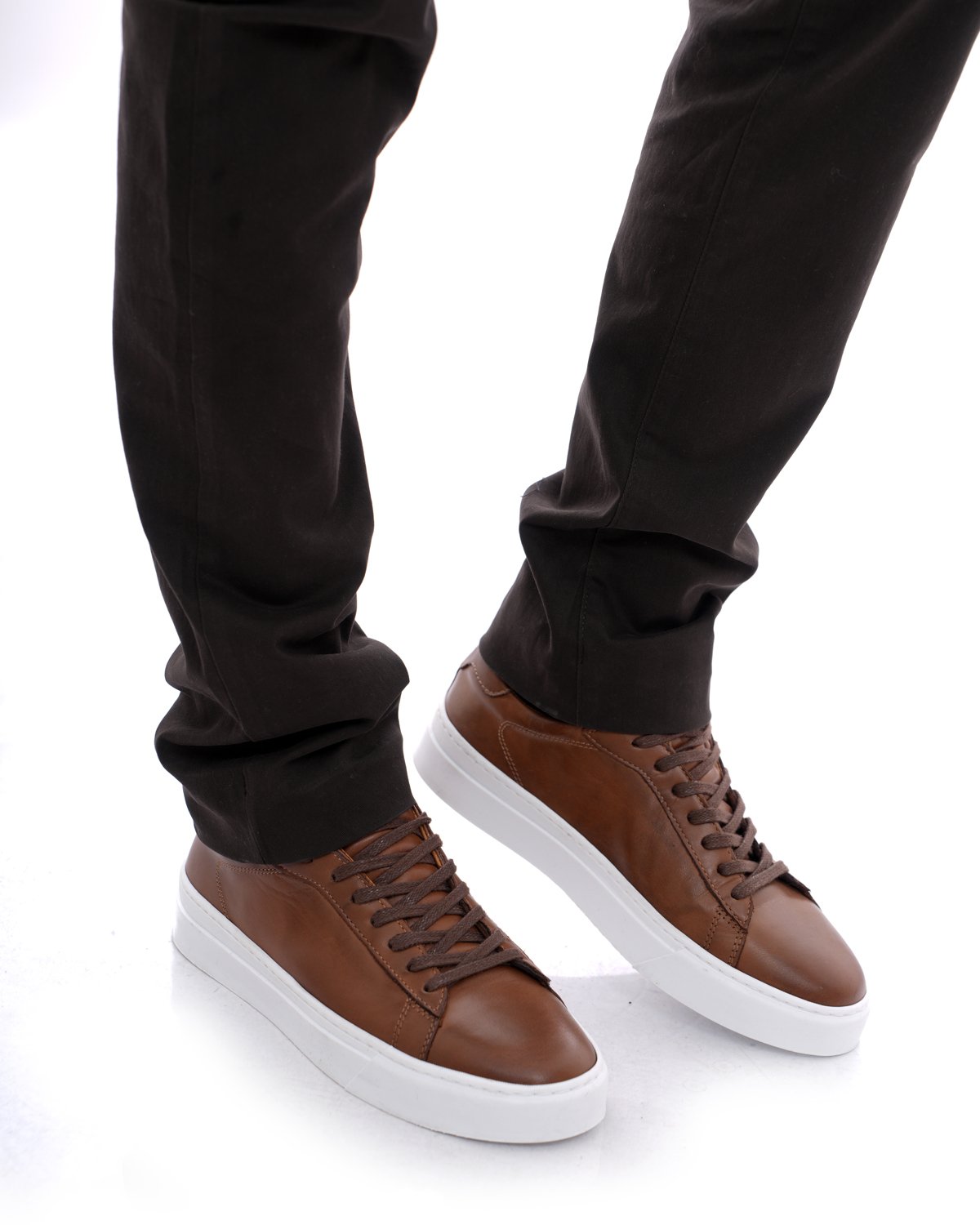 Chaussures sport chic marron 2 Chaussures sport chic marron – Image 2